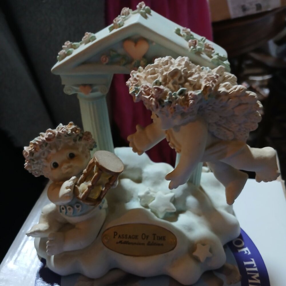 Dreamsicles Millennium Edition Passage of Time Sculpture Figurine